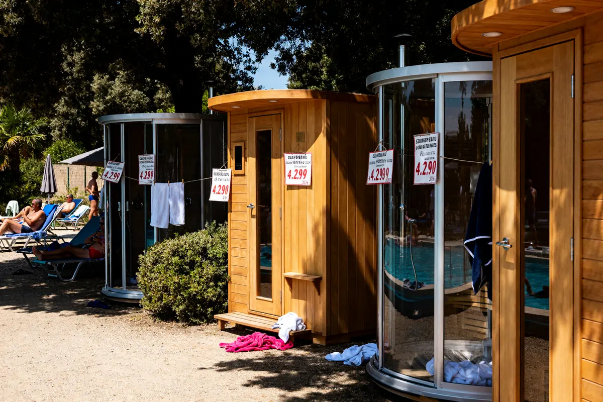 Combien coûte un sauna ? Prix, installation et fonctionnement 2026