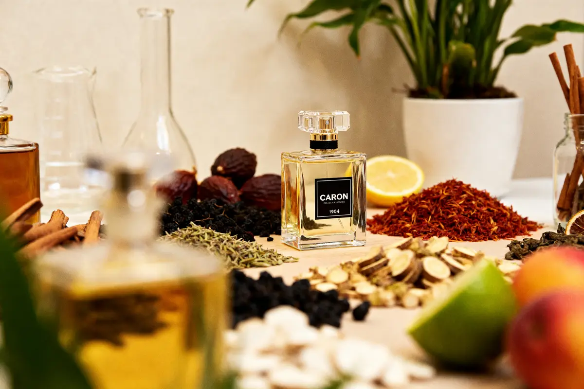 Caron, maison de parfums de niche pour homme et femme