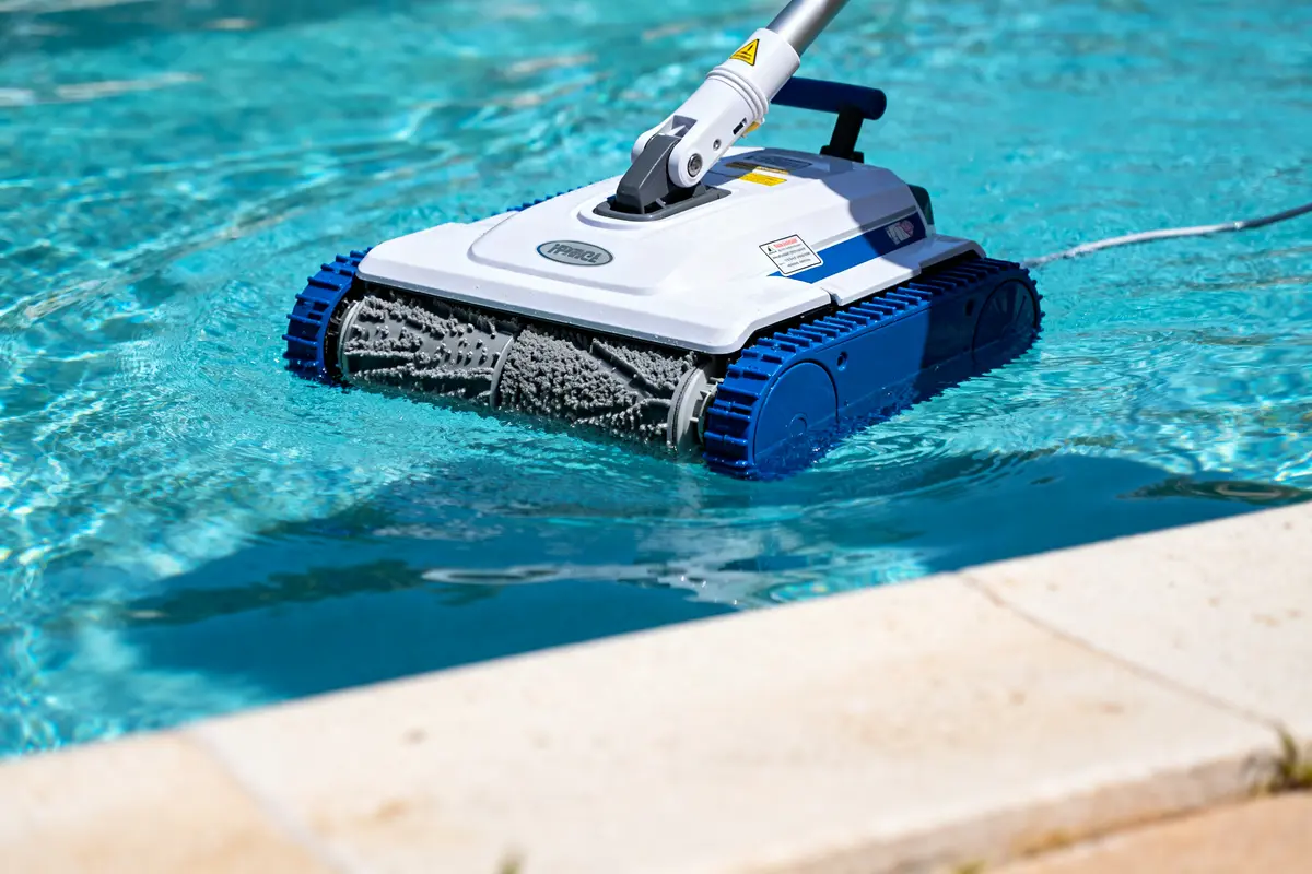Robot électrique ou nettoyage manuel : Quel choix gagnant ?